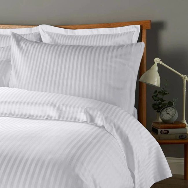 Duvet cover  6 Pc White color - Image 4